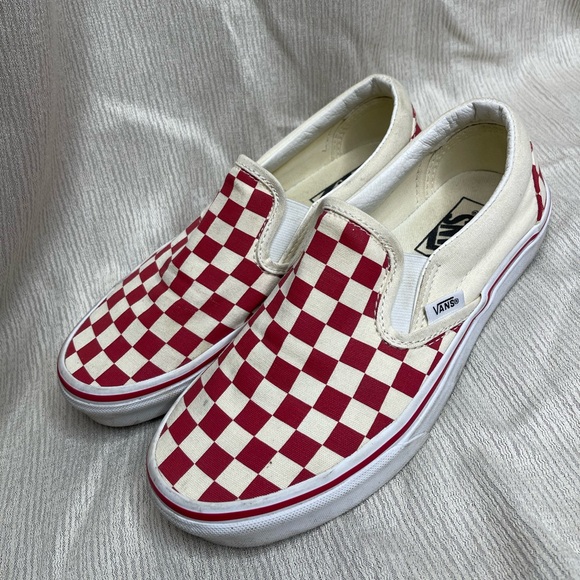 Vans Classic Red and Beige Checkered Slip-Ons size 7.5 - Picture 1 of 6